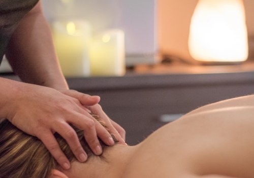 Reading Reviews and Testimonials to Find a Reputable Massage Therapist